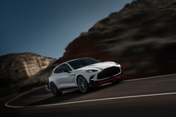 Aston Martin DBX 707: британский зверь на русских дорогах.